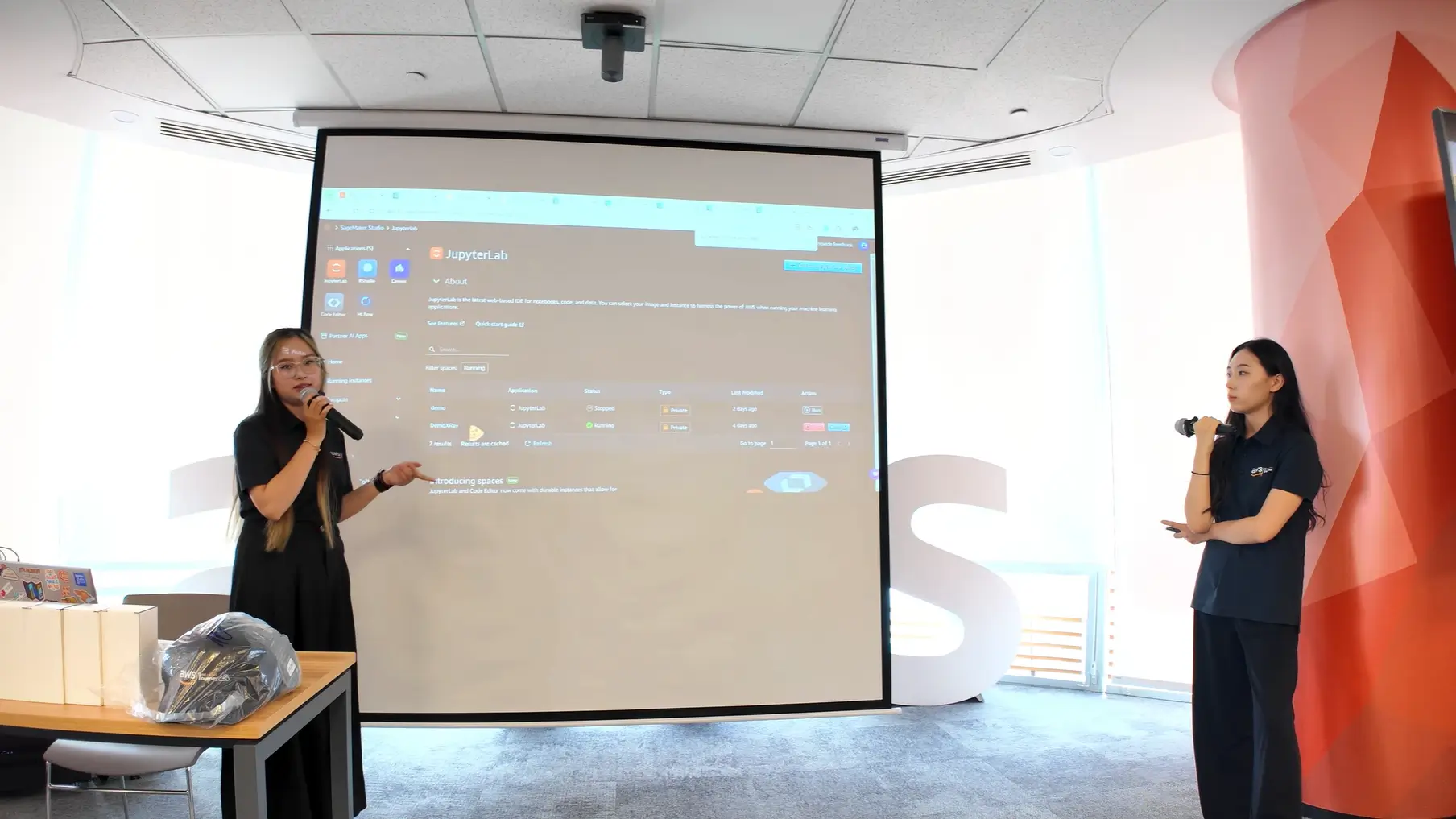 aws-women-in-tech_10-2