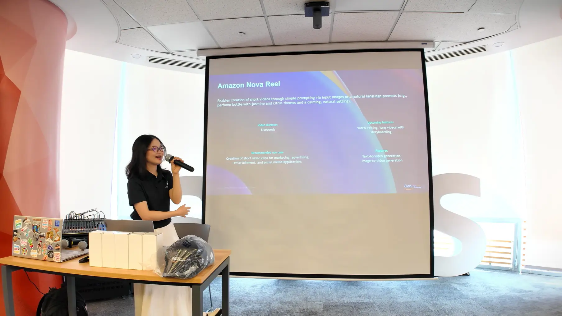aws-women-in-tech_3-1
