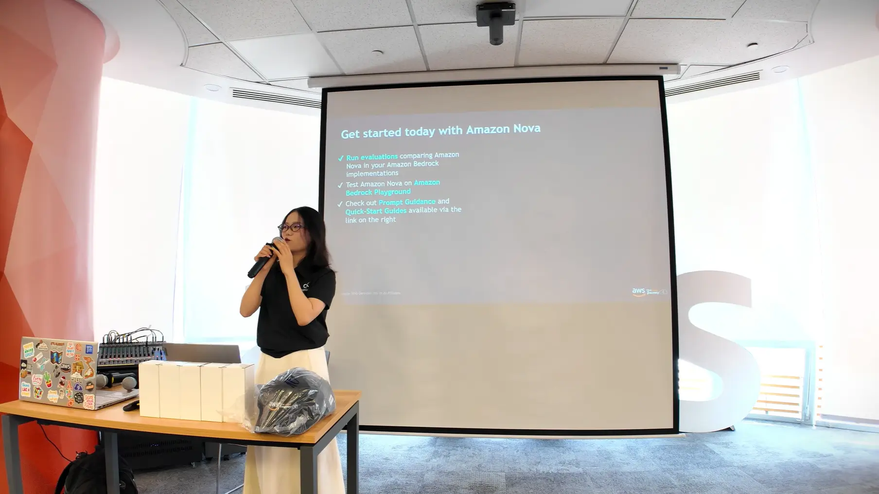 aws-women-in-tech_3-2
