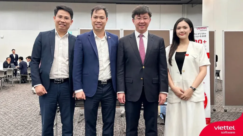 Viettel Software giới thiệu chiến lược “Đồng kiến tạo” tại sự kiện Vietnam IT Day 2025 ở Tokyo